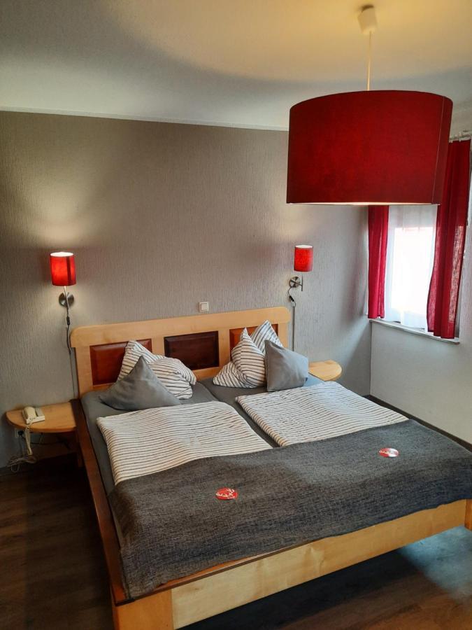 Landhotel Brauner Hirsch Kammerforst Dış mekan fotoğraf