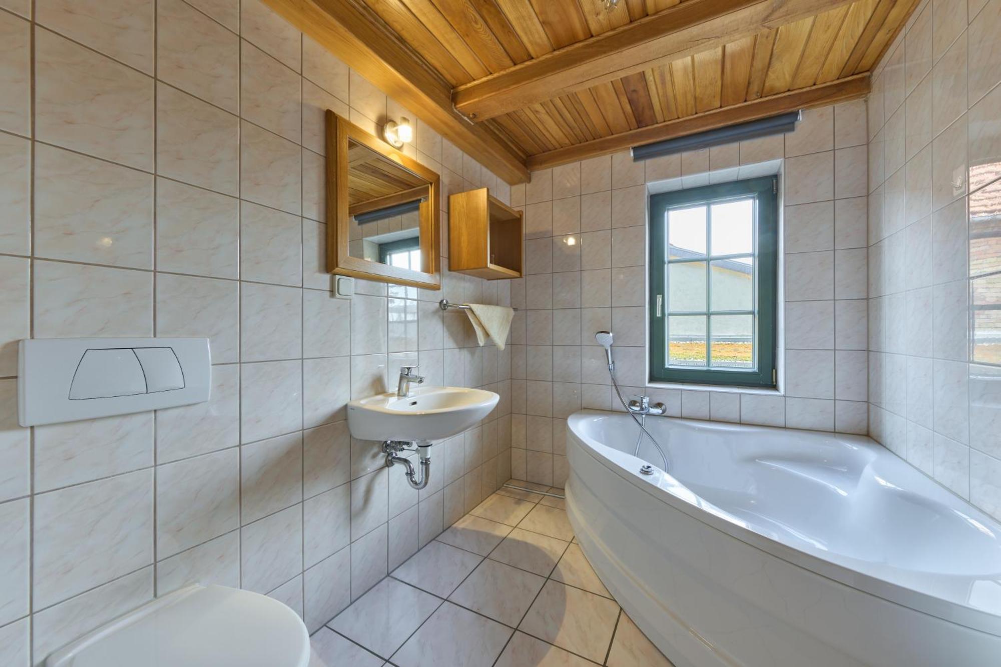 Landhotel Brauner Hirsch Kammerforst Oda fotoğraf